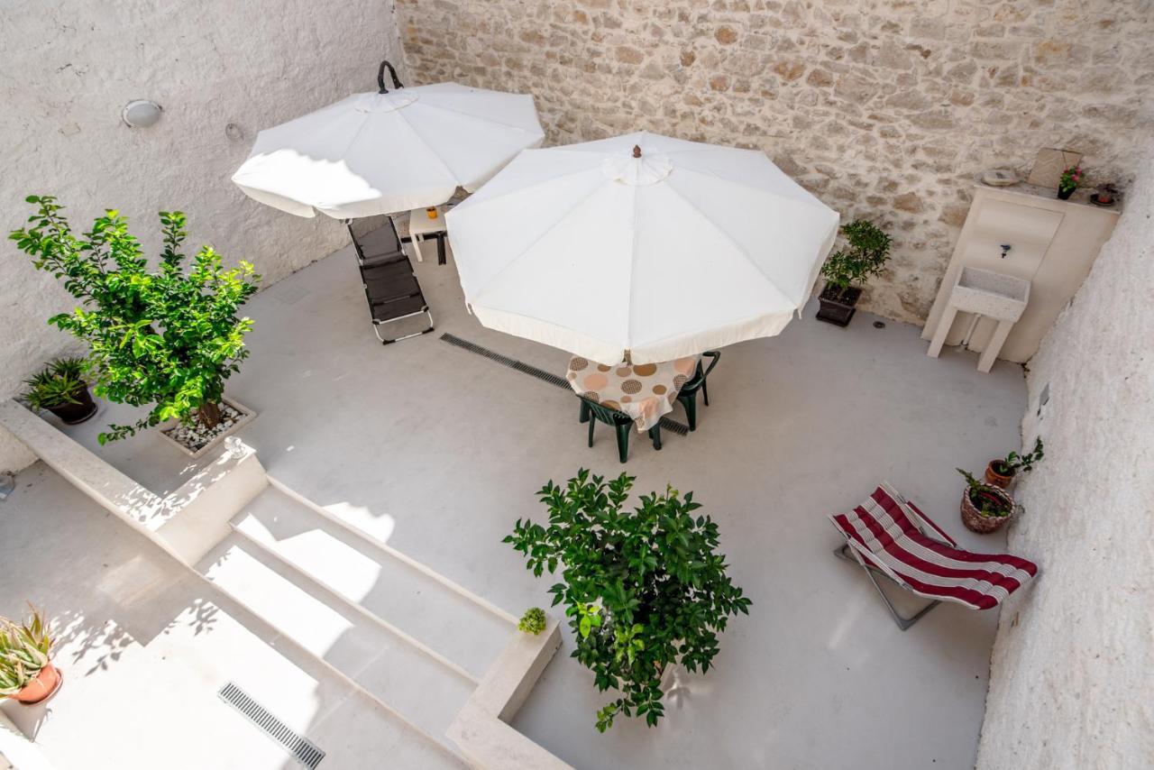 Carlentini House B&B Comiso Esterno foto