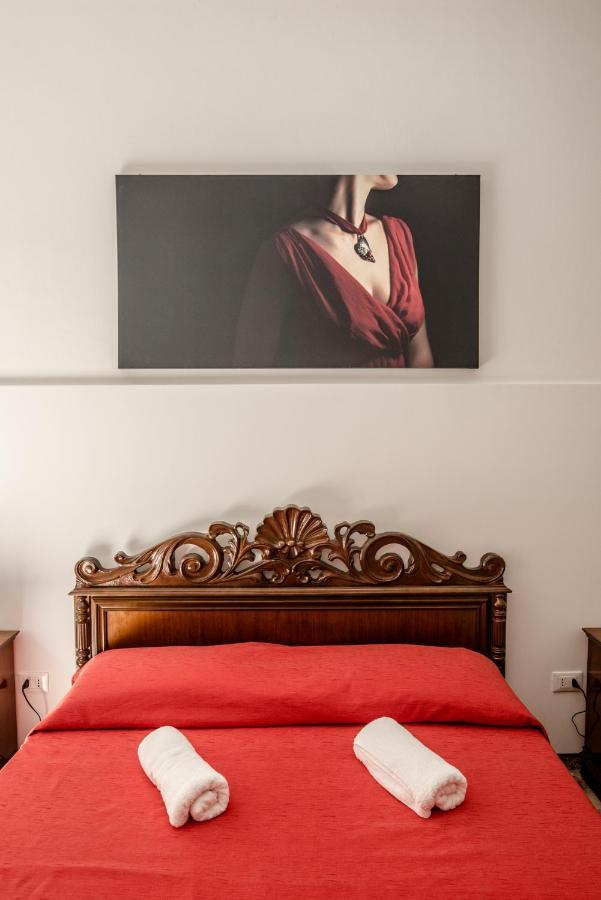 Carlentini House B&B Comiso Esterno foto